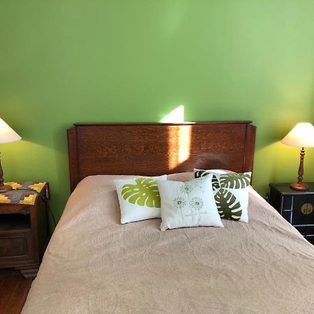 Le Logis Du Gast Chambre Verte Le Gast Exterior photo